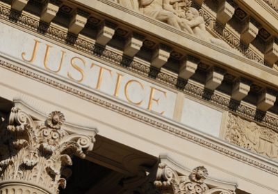 TRIBUNAL : ACTION DE GROUPE CONTRE LA BANQUE LCL